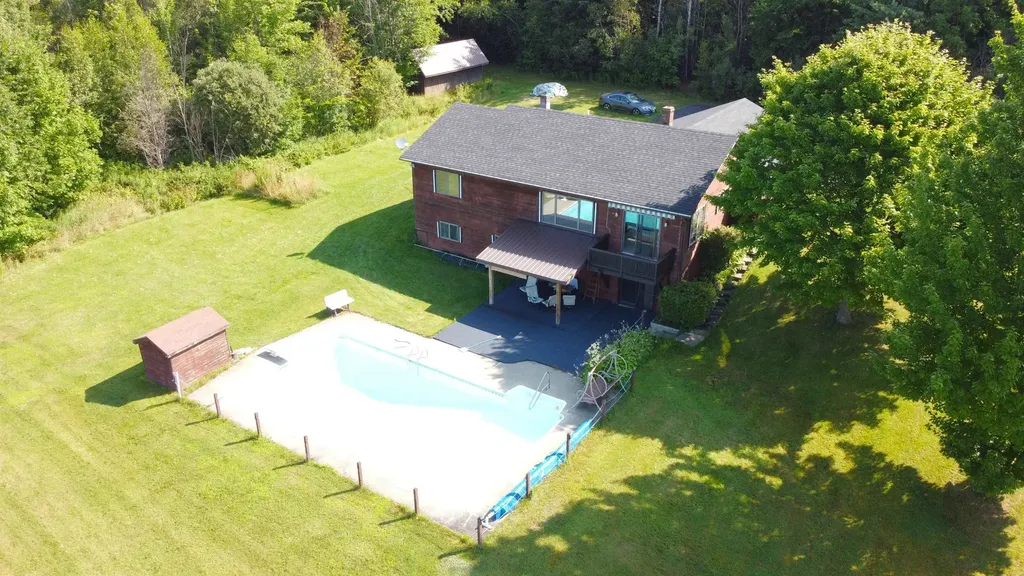 1099 Vance Hill Road Newport Town VT 05857