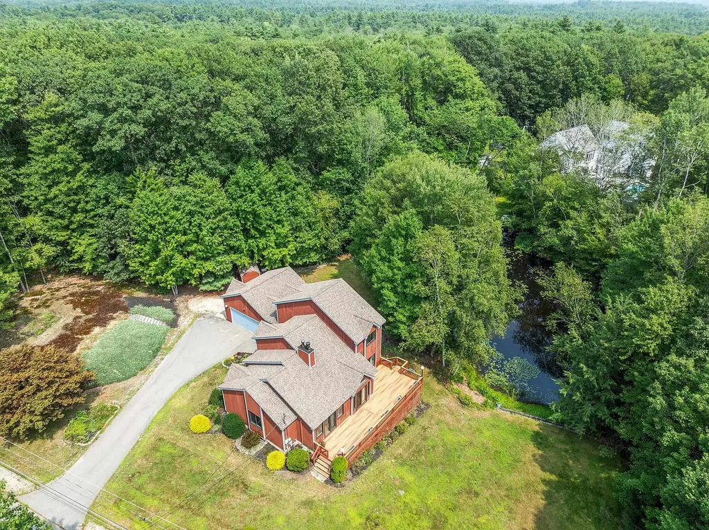 10 Blue Hills Drive Rochester NH 03839