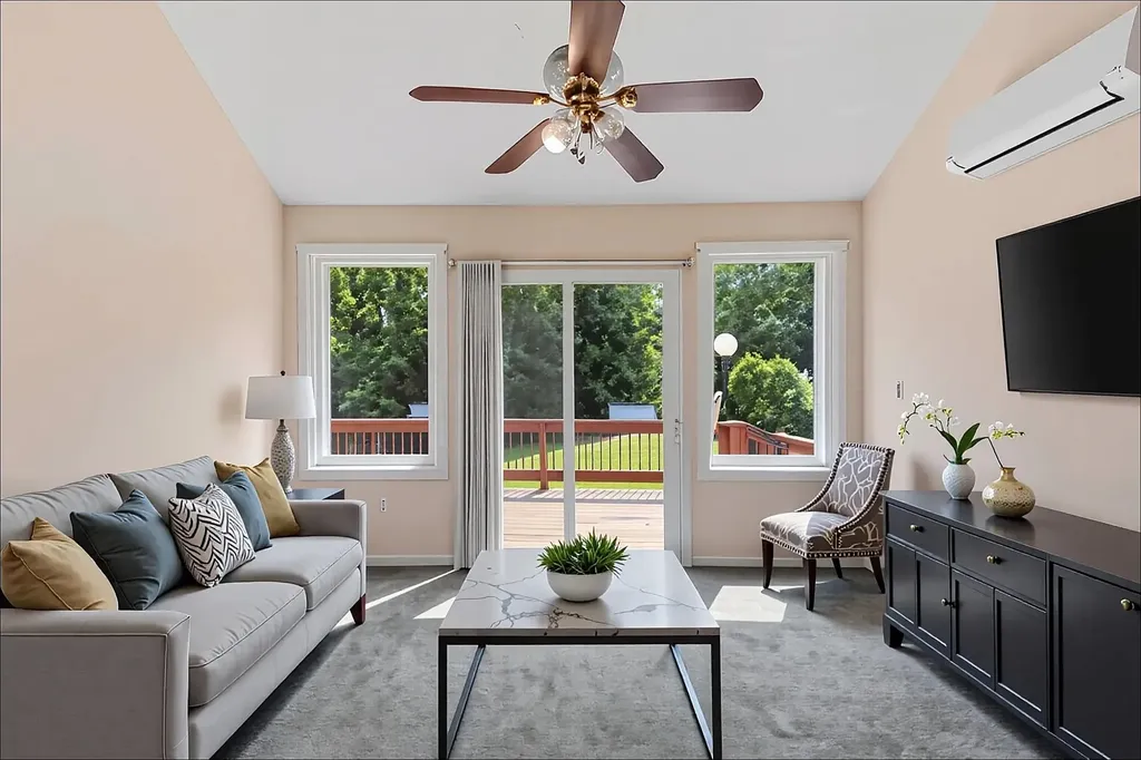 10 Blue Hills Drive Rochester NH 03839