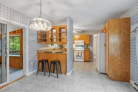 10 Blue Hills Drive Rochester NH 03839