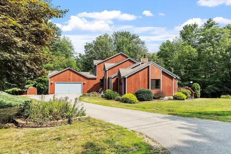 10 Blue Hills Drive Rochester NH 03839