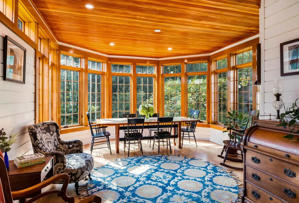 283 Higbee Road Charlotte VT 05445-0000