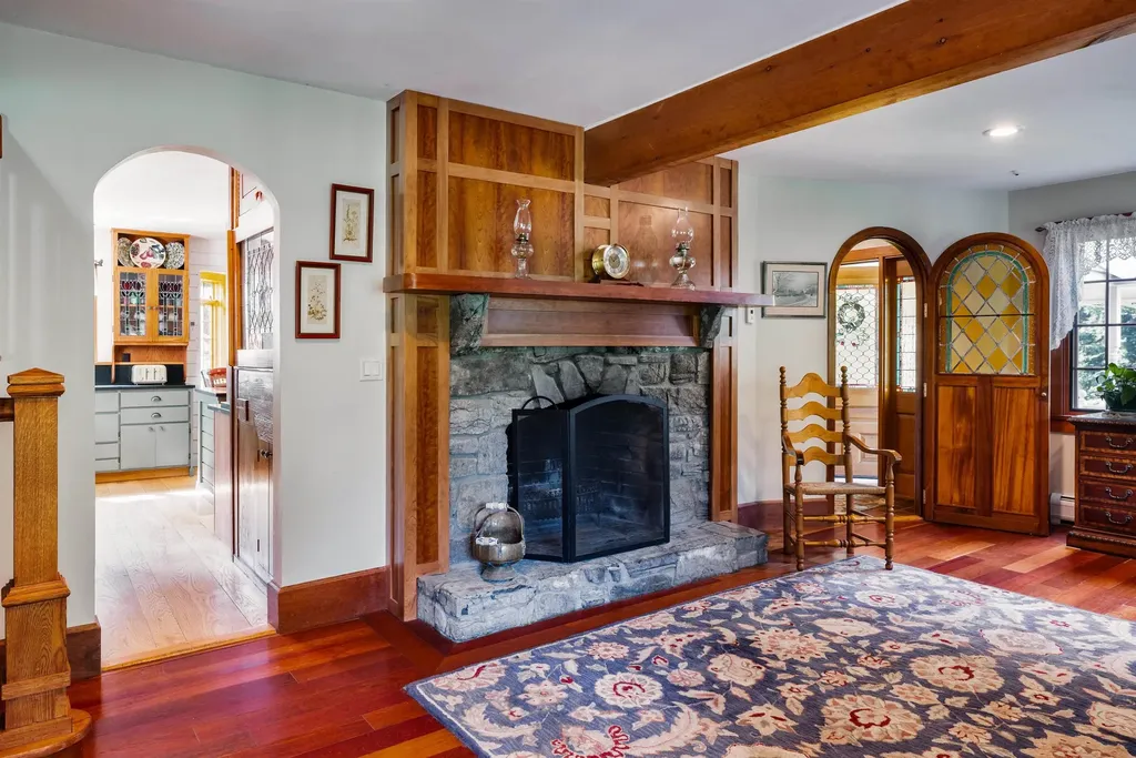 283 Higbee Road Charlotte VT 05445-0000