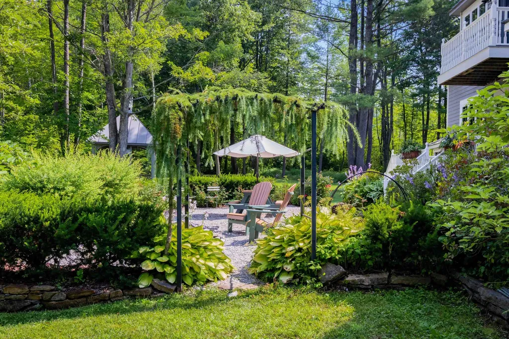 283 Higbee Road Charlotte VT 05445-0000