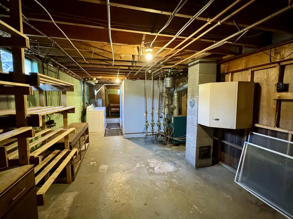 62 Pine Street Newport City VT 05855