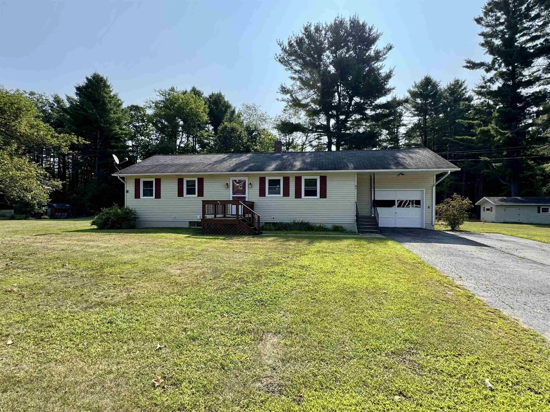 62 Pine Street Newport City VT 05855