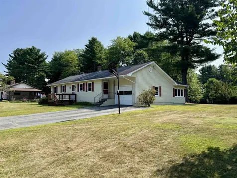62 Pine Street Newport City VT 05855