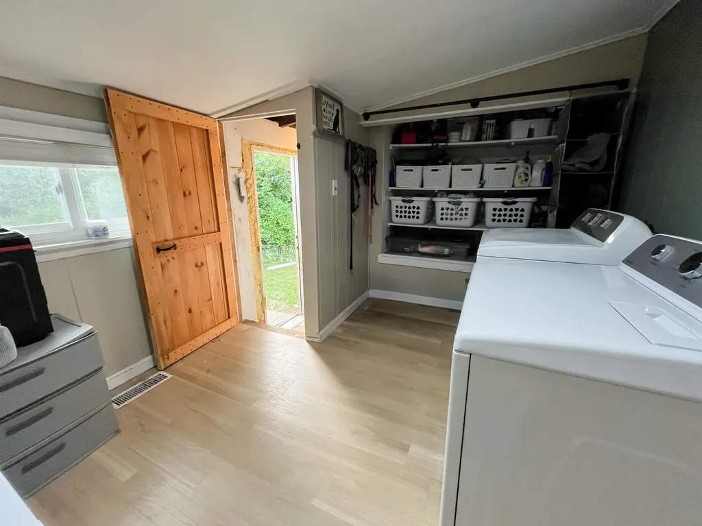 139 Canaan Street Canaan NH 03741