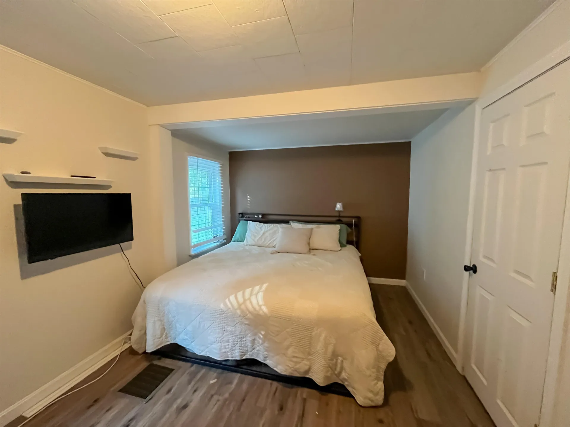 139 Canaan Street Canaan NH 03741