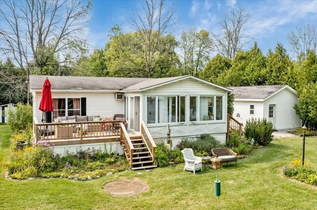 213 Access Road Isle La Motte VT 05463-7508