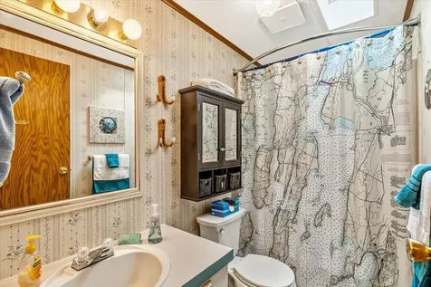 213 Access Road Isle La Motte VT 05463-7508