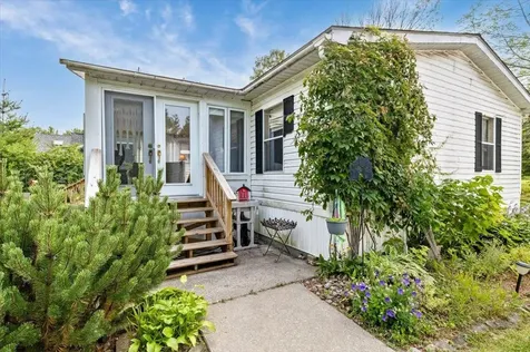 213 Access Road Isle La Motte VT 05463-7508