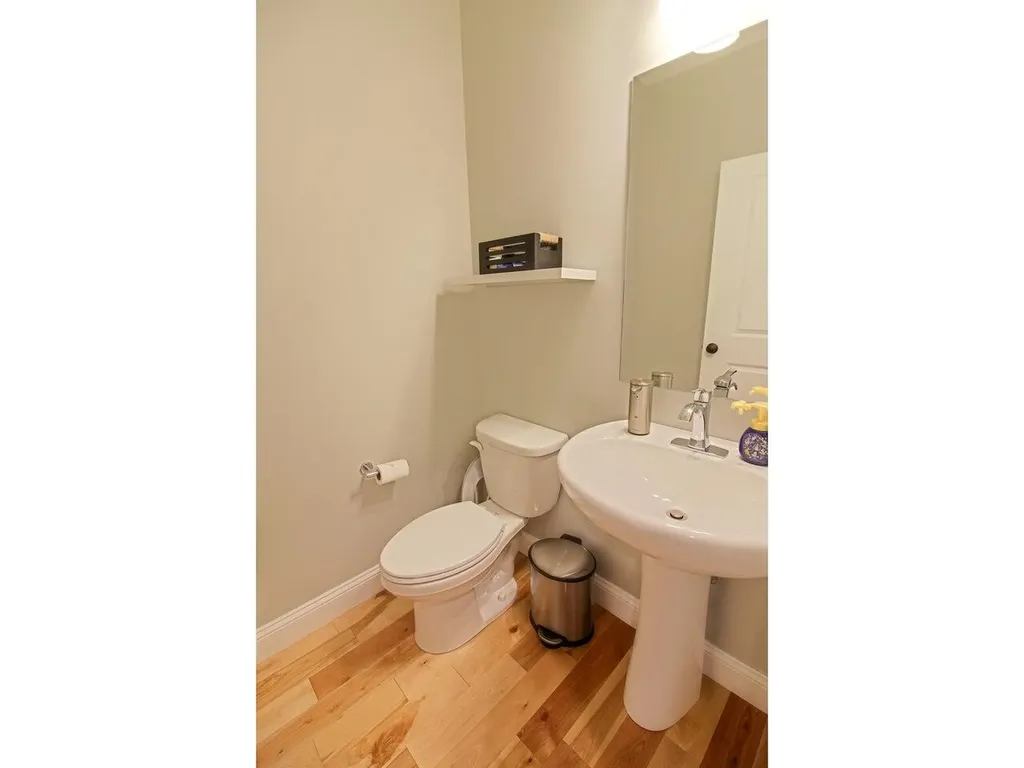 251 O'brien Farm Road South Burlington VT 05403