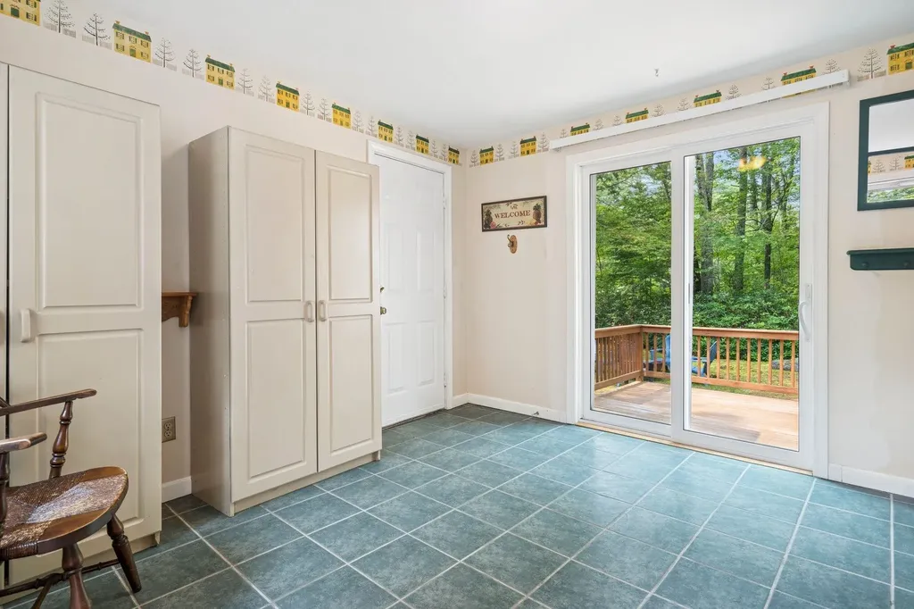 7 East Sutton Road Warner NH 03278