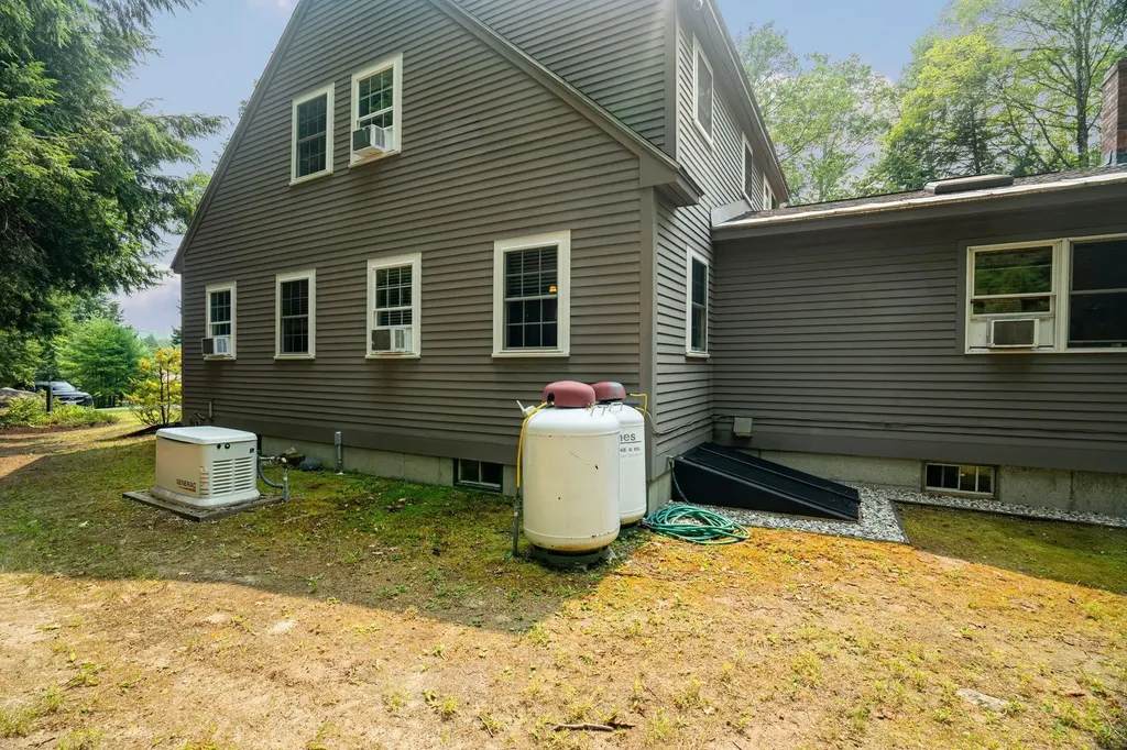 7 East Sutton Road Warner NH 03278