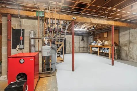 7 East Sutton Road Warner NH 03278