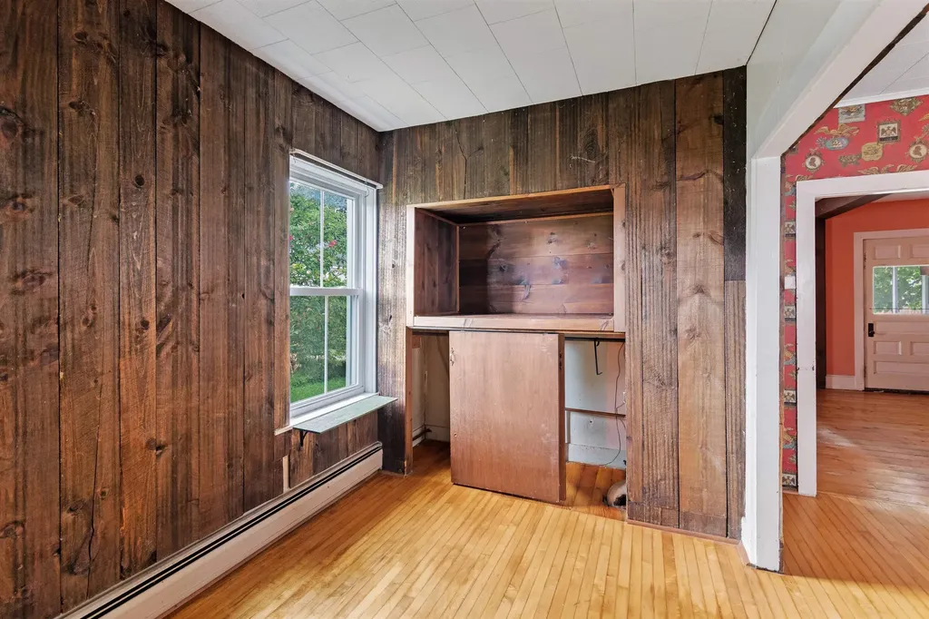 15 Spruce Street St. Albans City VT 05478