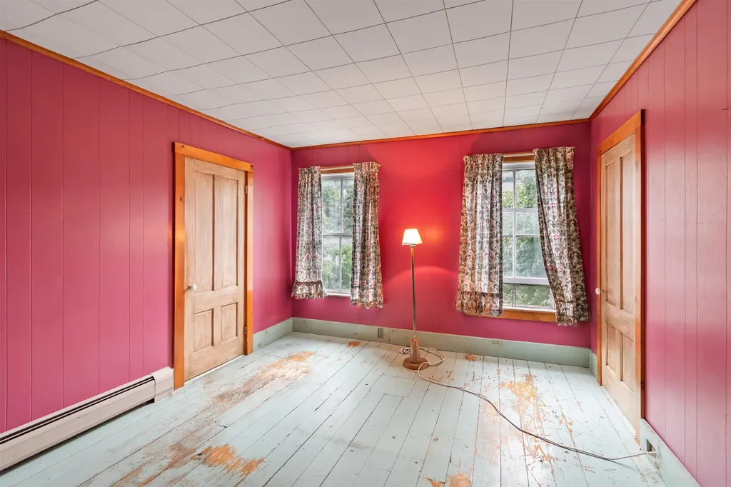 15 Spruce Street St. Albans City VT 05478