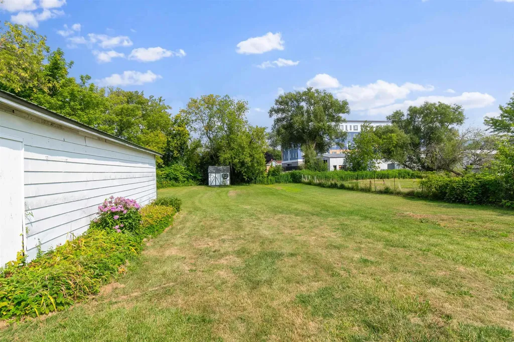 15 Spruce Street St. Albans City VT 05478