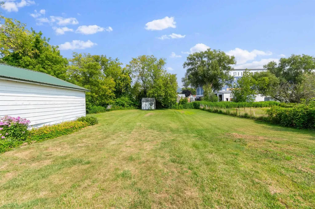 15 Spruce Street St. Albans City VT 05478