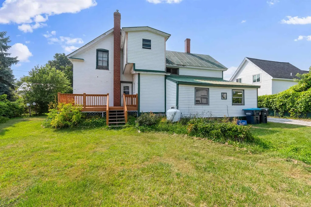 15 Spruce Street St. Albans City VT 05478