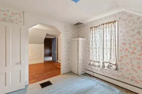 15 Spruce Street St. Albans City VT 05478