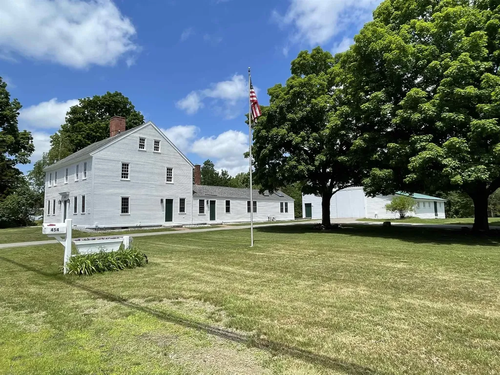 454 Main Street Fremont NH 03044