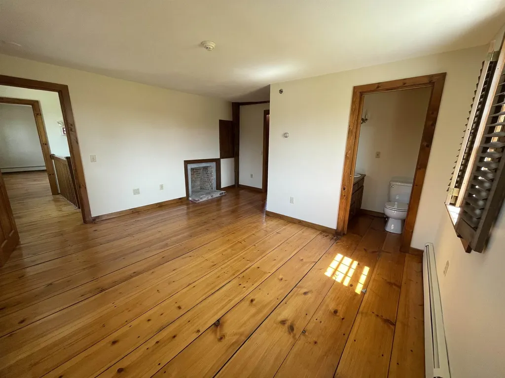 454 Main Street Fremont NH 03044