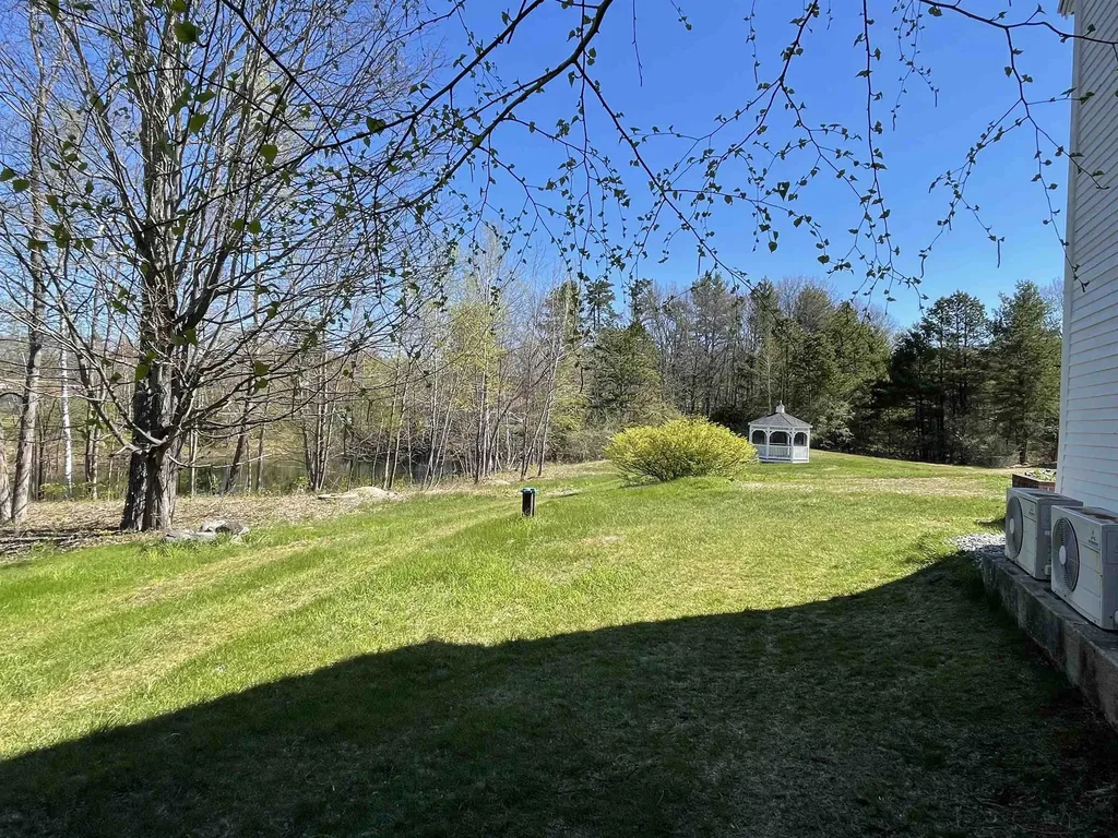 454 Main Street Fremont NH 03044