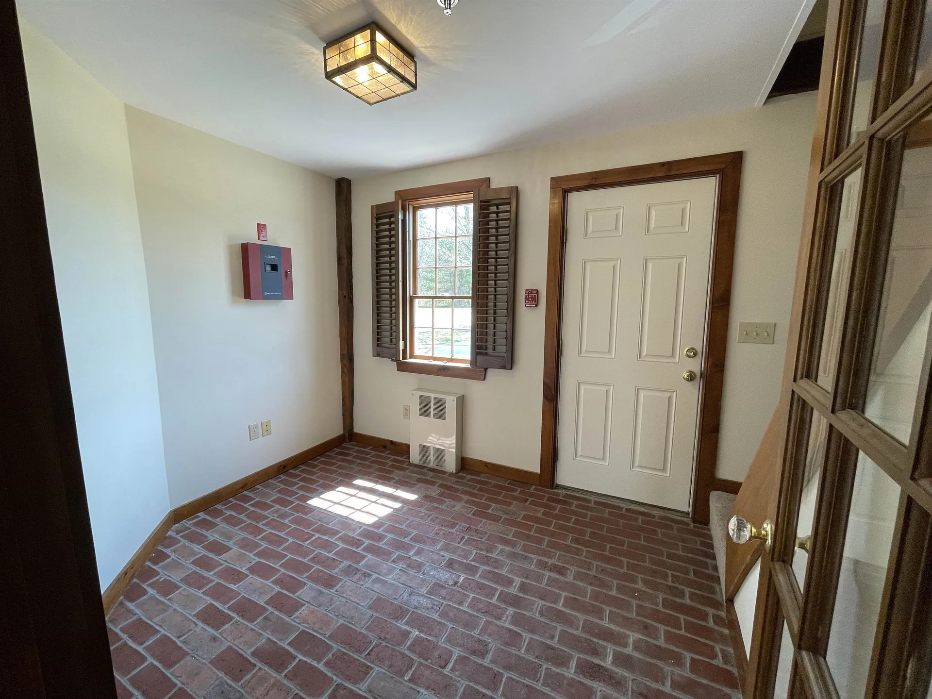 454 Main Street Fremont NH 03044