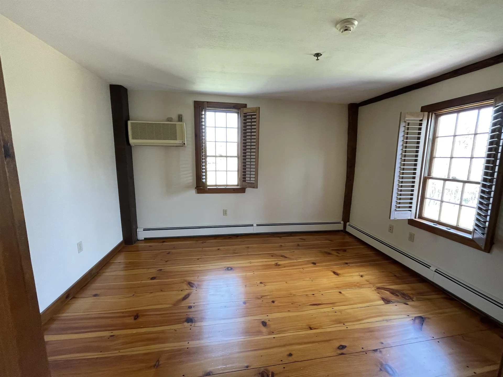 454 Main Street Fremont NH 03044