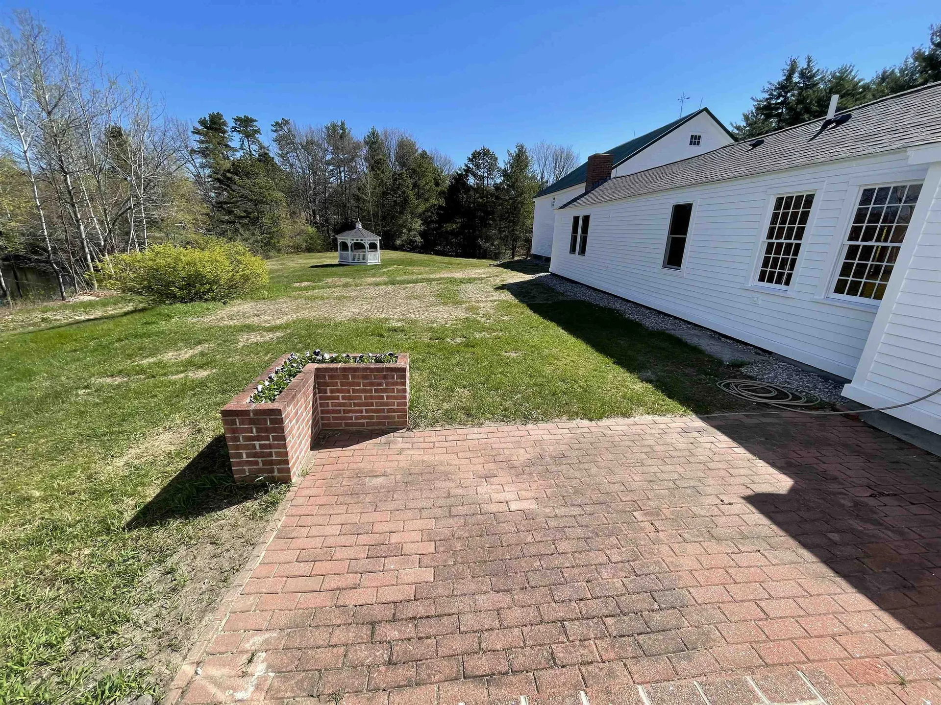 454 Main Street Fremont NH 03044