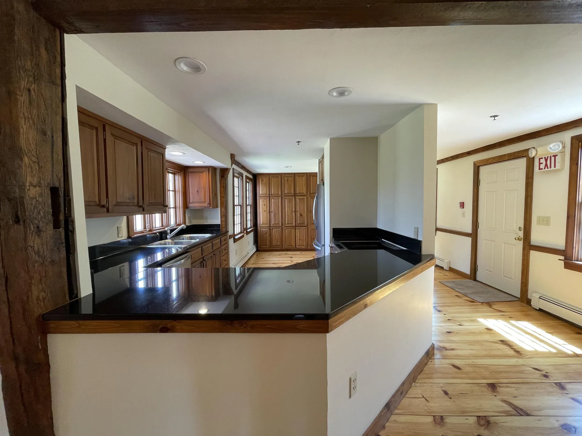 454 Main Street Fremont NH 03044