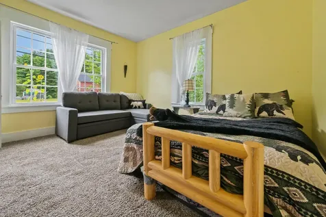 63 Mill Street Conway NH 03813