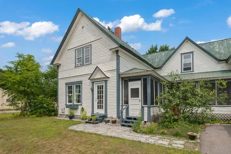 63 Mill Street Conway NH 03813