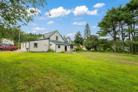 63 Mill Street Conway NH 03813