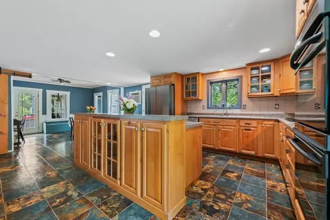 63 Mill Street Conway NH 03813