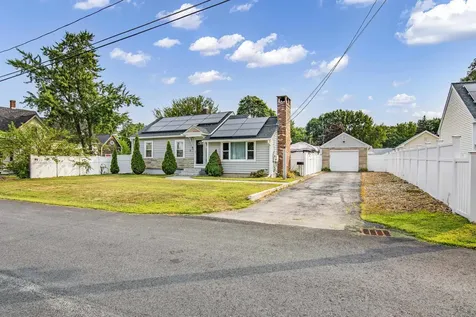 10 Hatch Street Nashua NH 03060