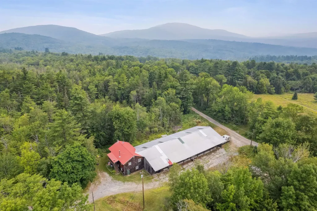 1380 Nh Route 25a Orford NH 03777
