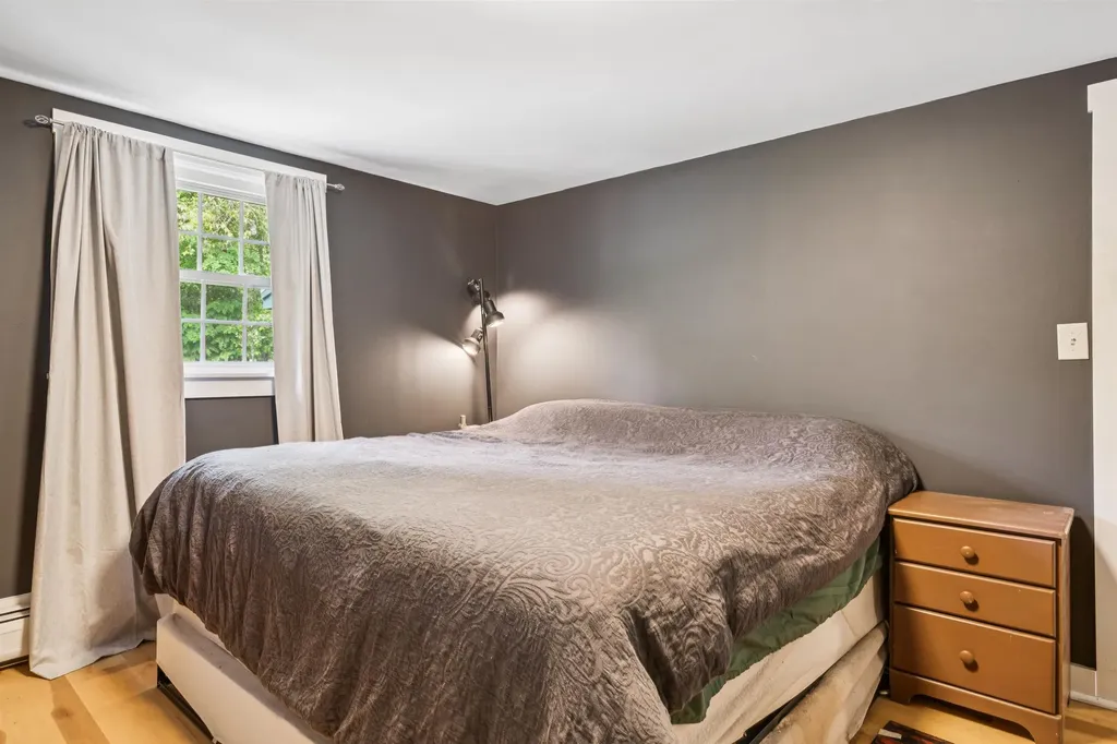 1380 Nh Route 25a Orford NH 03777