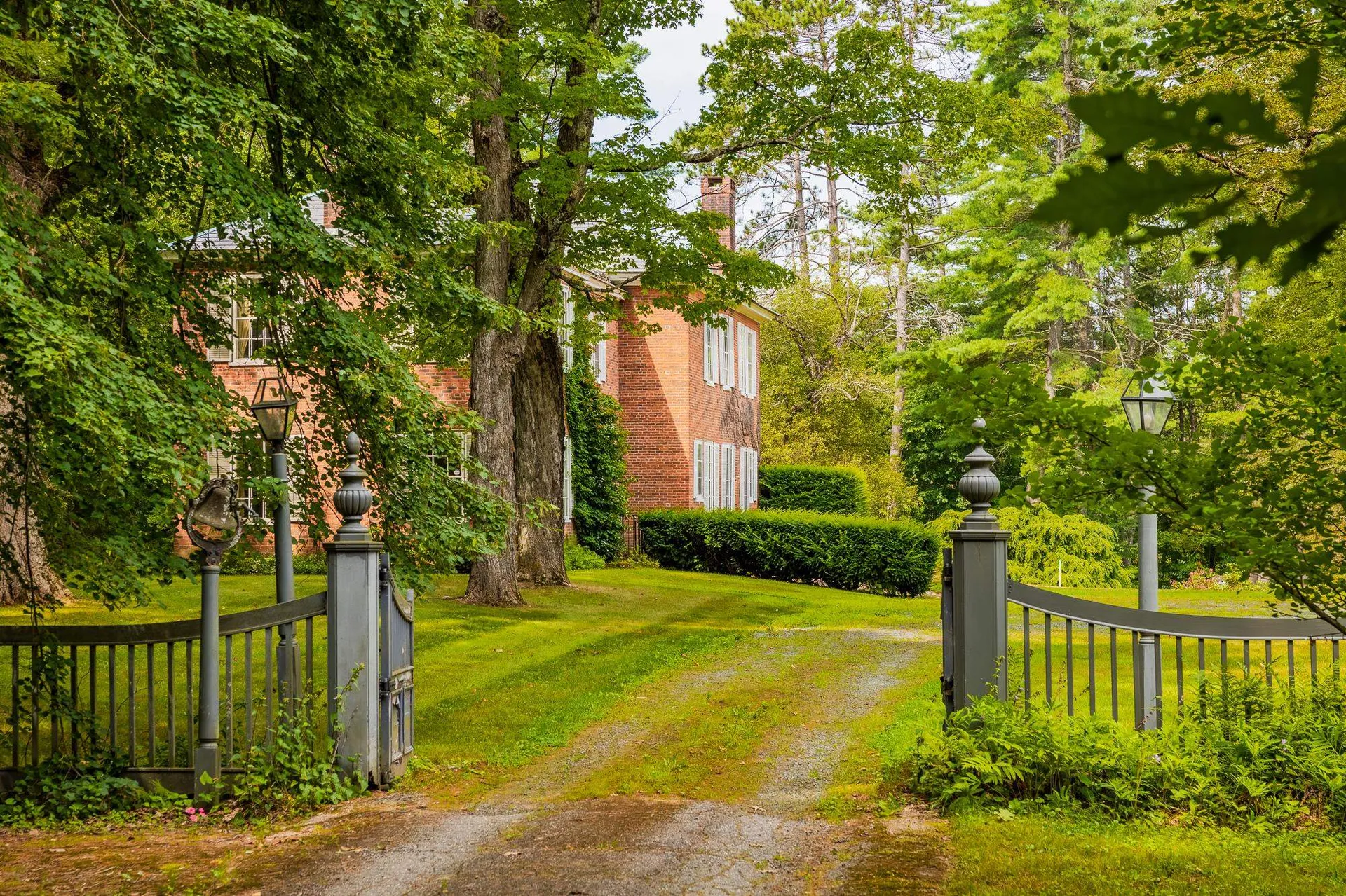 10 Bischoff Lane Hartland VT 05048