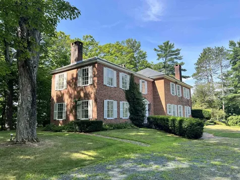 10 Bischoff Lane Hartland VT 05048