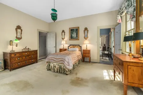 10 Bischoff Lane Hartland VT 05048