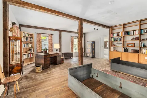 10 Bischoff Lane Hartland VT 05048