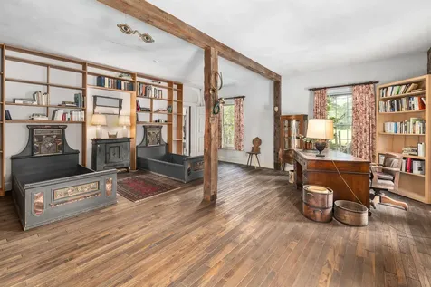 10 Bischoff Lane Hartland VT 05048