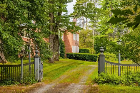 10 Bischoff Lane Hartland VT 05048