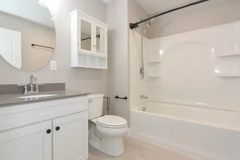 30 Brook Street Derry NH 03038