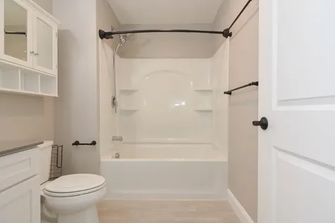 30 Brook Street Derry NH 03038