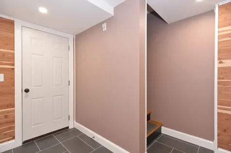 30 Brook Street Derry NH 03038