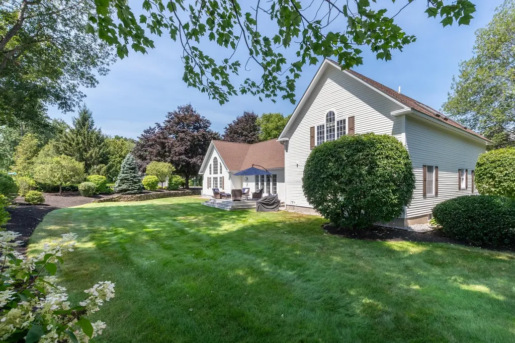 79 Oakmont Drive Concord NH 03301